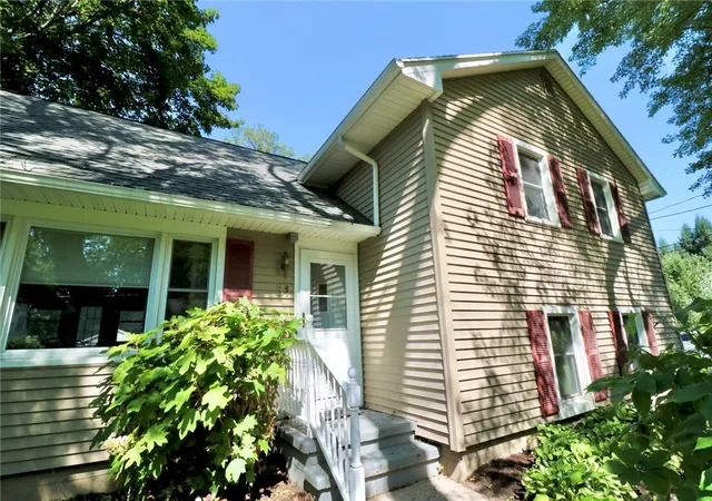 4th image of 31 Idlewood Dr, Sweden, NY 14420 | MLS# R1701987