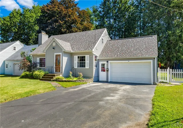 2nd image of 6 Highland Dr, Whitesboro, NY 13492 | MLS# S1701576
