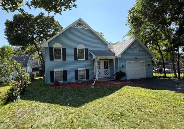 4th image of 72 Westwood Dr, Rochester, NY 14616 | MLS# R1700325