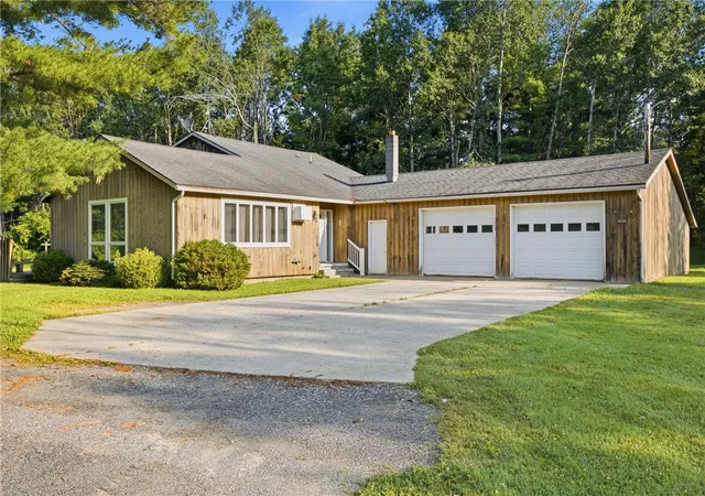 Photo 1 of Single family home for sale at 4588 Stever Hl Rd, Branchport, NY 14418 | MLS# R1701703 | Listing updated on 2026-07-28