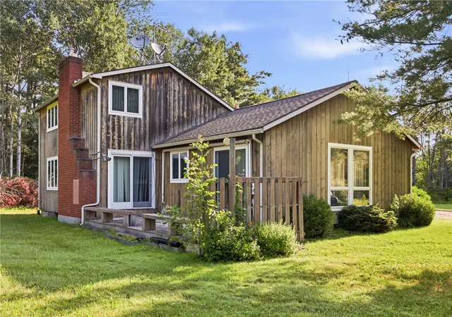 Photo 4 of Single family home for sale at 4588 Stever Hl Rd, Branchport, NY 14418 | MLS# R1701703 | Listing updated on 2026-07-28