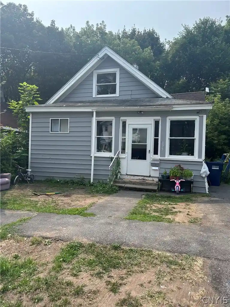 Photo 1 of Single family home for sale at 175 Forest Ave, Syracuse, NY 13205 | MLS# S1701721 | Listing updated on 2026-09-09
