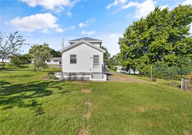 5th image of 121 W 9Th St, Oswego, NY 13126 | MLS# S1701879
