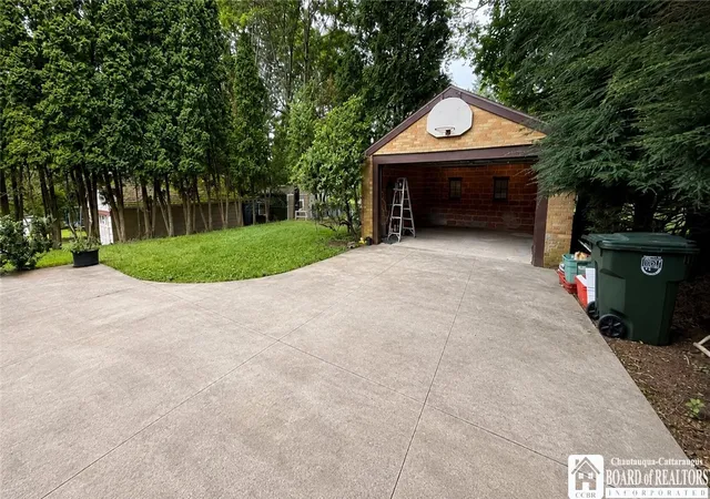 19th image of 35 Durant Ave, Jamestown, NY 14701 | MLS# R1700725