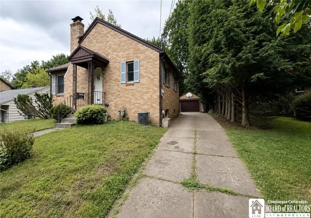 Photo 2 of Sale Pending at 35 Durant Ave, Jamestown, NY 14701 | MLS# R1700725 | Listing updated on 2026-08-02