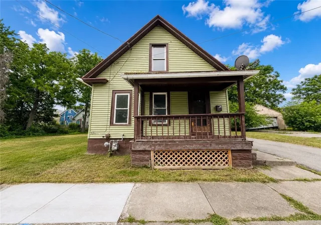 2nd image of 64 Murray St, Rochester, NY 14606 | MLS# R1701116