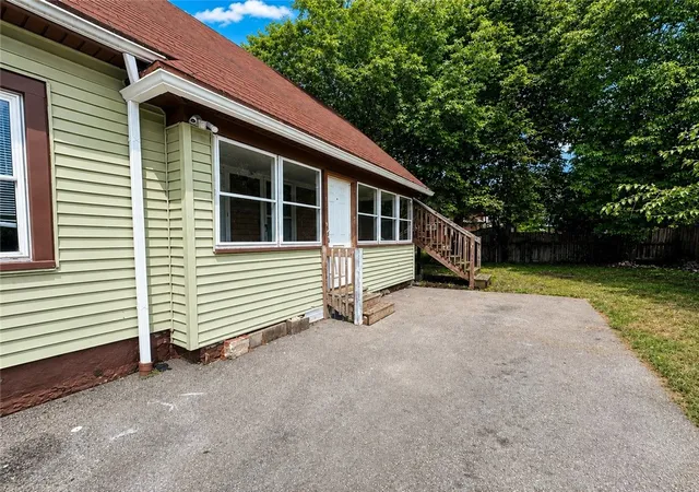 4th image of 64 Murray St, Rochester, NY 14606 | MLS# R1701116