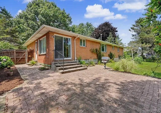 5th image of 70 Dellwood Dr, Elma, NY 14059 | MLS# B1702247