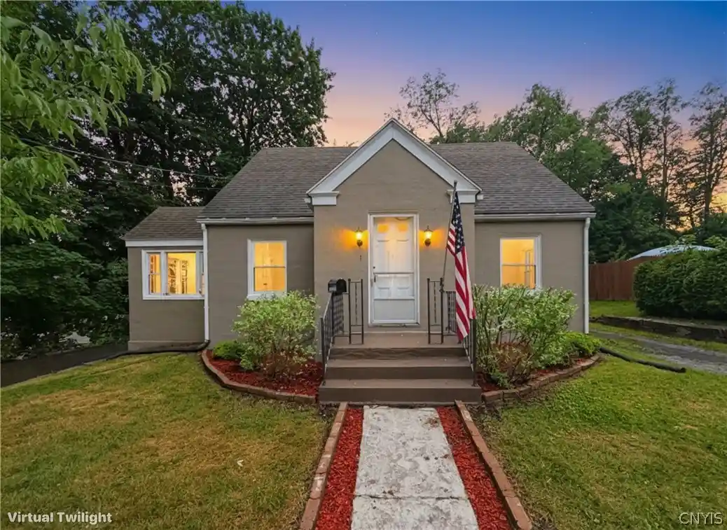 Photo 1 of Single family home for sale at 1 White St, Whitesboro, NY 13492 | MLS# S1697437 | Listing updated on 2026-10-13