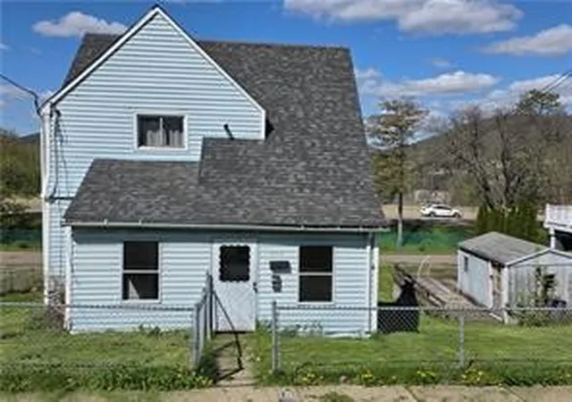 2nd image of 259 Sunset Dr, Corning, NY 14830 | MLS# R1702598