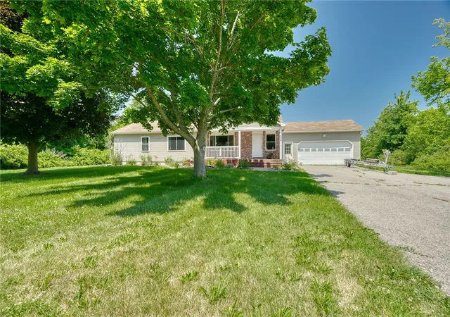 1st image of 1141 Lake Rd, Ontario, NY 14519 | MLS# R1702659