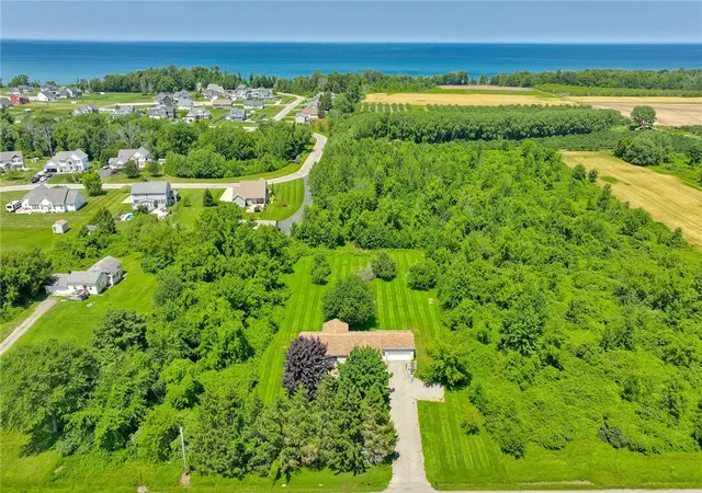 5th image of 1141 Lake Rd, Ontario, NY 14519 | MLS# R1702659