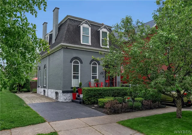 2nd image of 345 Virginia St, Buffalo, NY 14201 | MLS# B1702223