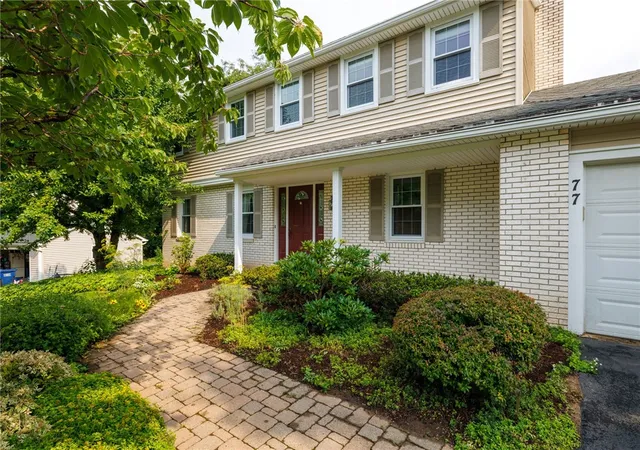 4th image of 77 S Ridge Trl, Perinton, NY 14450 | MLS# R1702319