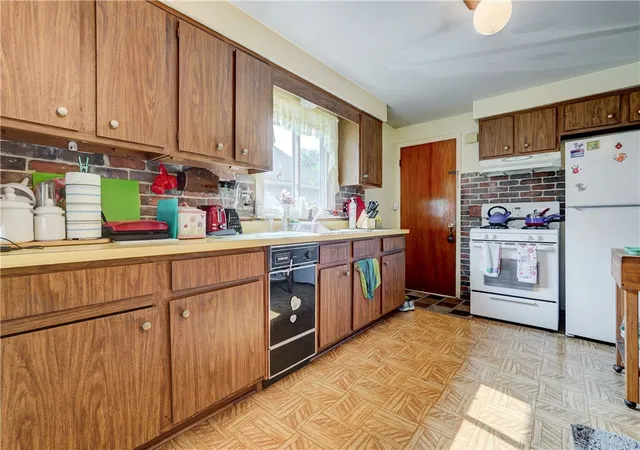 3rd image of 45 Morrison Ave, Chili, NY 14623 | MLS# R1702543