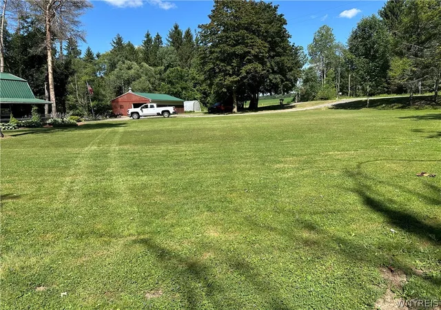 Photo 2 of Single family home for sale at 2326 Snyder Rd, Varysburg, NY 14167 | MLS# B1702078 | Listing updated on 2026-07-29