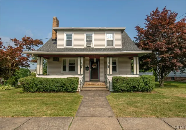 1st image of 1516 Mohawk St, Utica, NY 13501 | MLS# S1699974