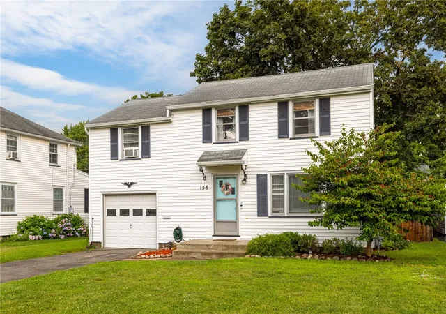 2nd image of 158 Filon Ave, Irondequoit, NY 14622 | MLS# R1702337