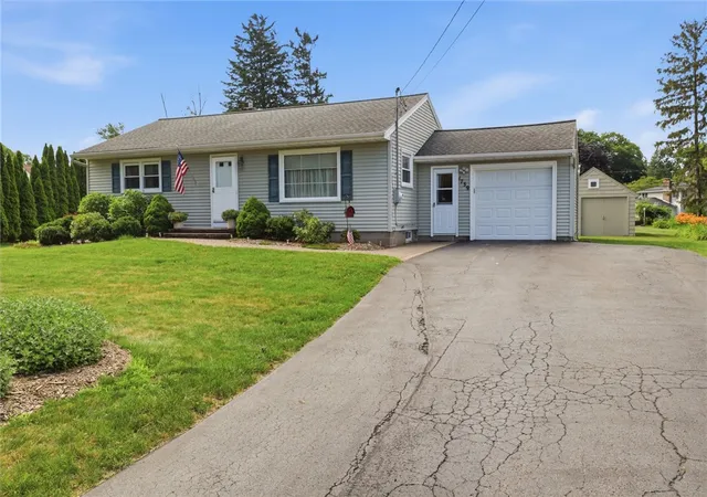 2nd image of 1739 Maiden Ln, Greece, NY 14626 | MLS# R1702517