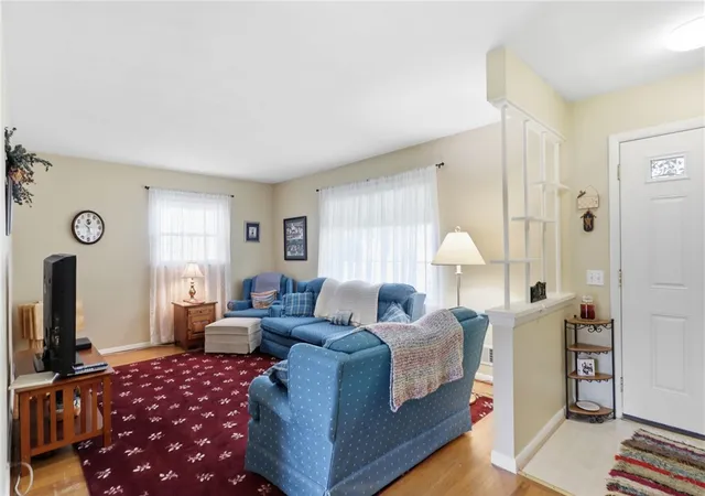 4th image of 1739 Maiden Ln, Greece, NY 14626 | MLS# R1702517