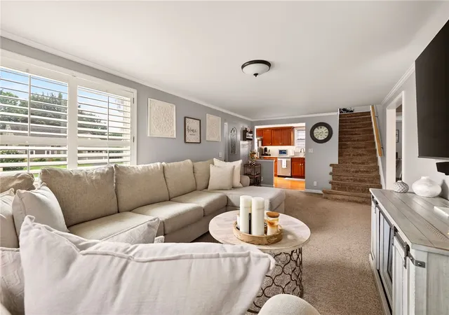 4th image of 530 Tarrington Rd, Irondequoit, NY 14609 | MLS# R1702712