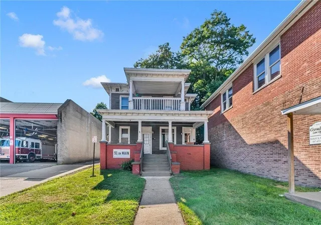 1st image of 91 Main St, Oneonta, NY 13820 | MLS# R1702747