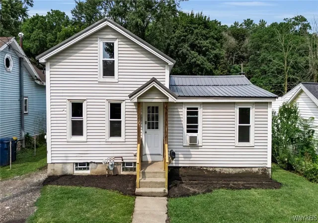1st image of 140 Jackson St, Lockport City, NY 14094 | MLS# B1702654
