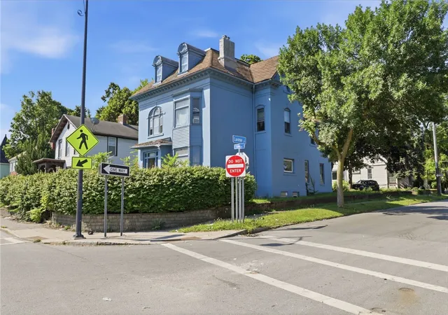 4th image of 257 Lake Ave, Rochester, NY 14608 | MLS# R1701246