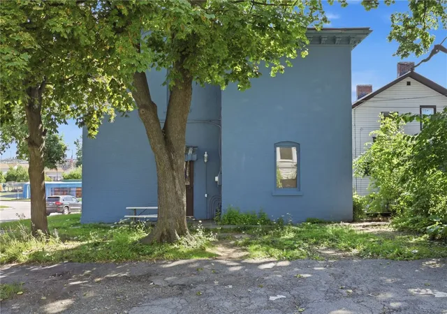 8th image of 257 Lake Ave, Rochester, NY 14608 | MLS# R1701246