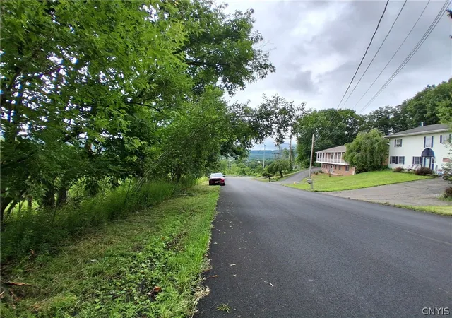 7th image of 92 Skye Island Dr, Union, NY 13760 | MLS# S1702061
