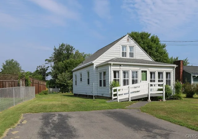 1st image of 1247 Fay St, Fulton, NY 13069 | MLS# S1701134