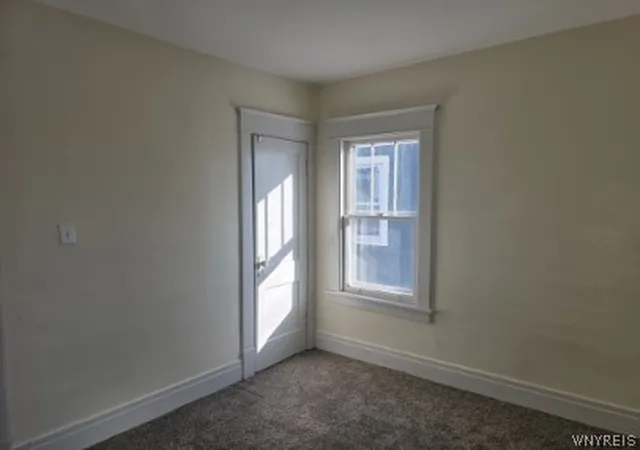 Listing Photo 2 - Condo for sale in building located at 265 Lisbon Ave, Buffalo, NY 14215 - Unit #