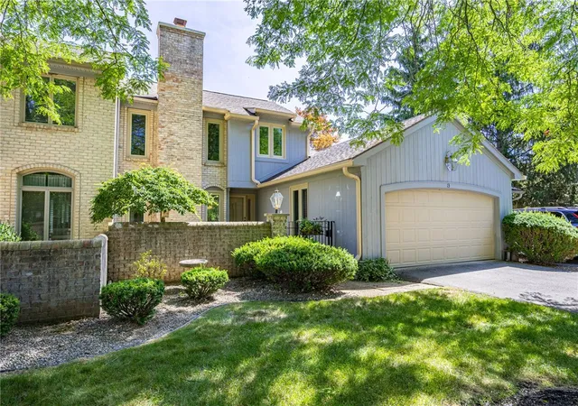 1st image of 13 Tobey Ct, Pittsford, NY 14534 | MLS# R1702906