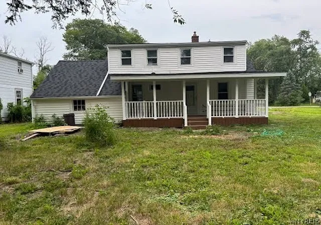 2nd image of 3360 Greenway Rd, Grand Island, NY 14072 | MLS# B1699635
