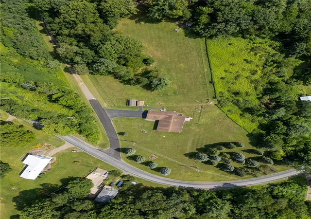 38th image of 102 Meadow Ln, Unadilla, NY 13859 | MLS# R1702932