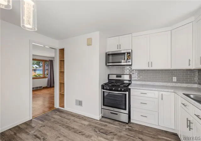 3rd image of 227 Seton Rd, Cheektowaga, NY 14225 | MLS# B1702961
