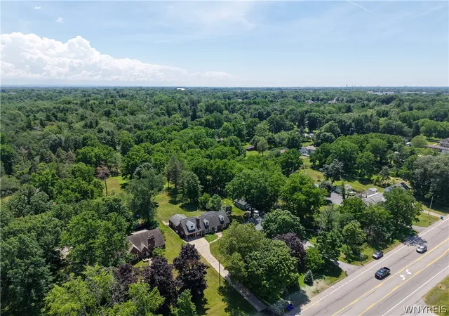 5th image of 8553 Sheridan Dr, Buffalo, NY 14221 | MLS# B1702801