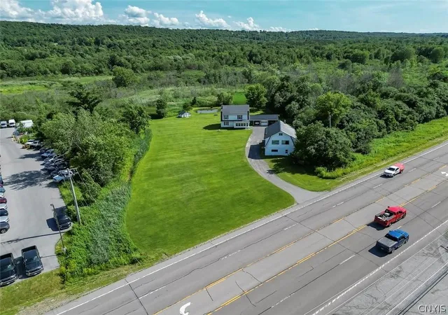 4th image of 18674 Us Route 11, Watertown, NY 13601 | MLS# S1702982