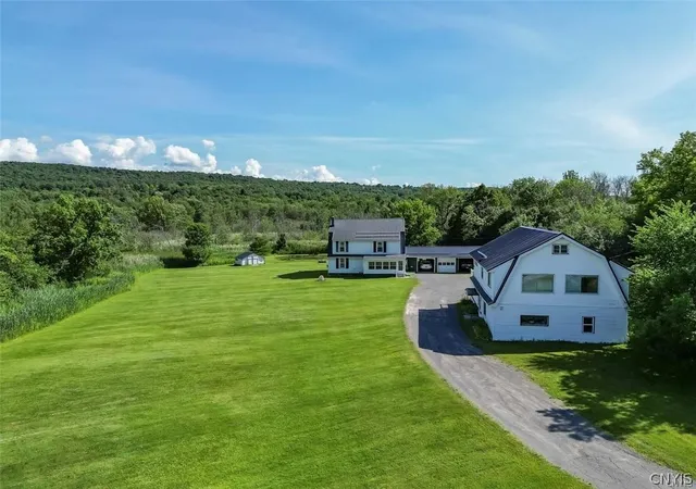 5th image of 18674 Us Route 11, Watertown, NY 13601 | MLS# S1702982