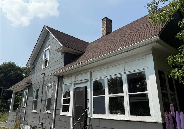 4th image of 6 Rugraff St, Rochester, NY 14606 | MLS# R1702994