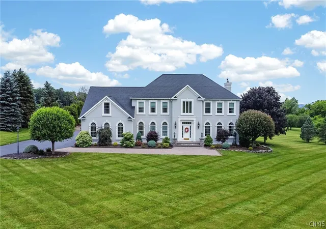 2nd image of 188 Arrowhead Wy, Clinton, NY 13323 | MLS# S1703006