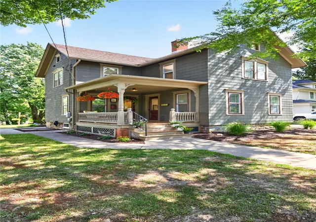 2nd image of 92 S Main St, Pittsford, NY 14534 | MLS# R1702776