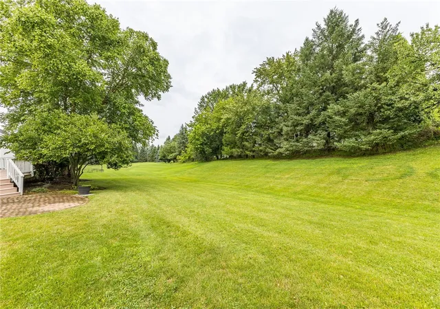 45th image of 9 Wild Berry Ln, Pittsford, NY 14534 | MLS# R1701542