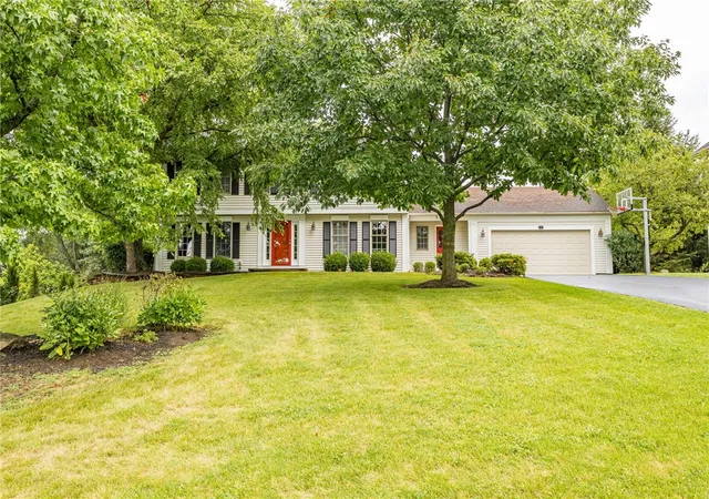 5th image of 9 Wild Berry Ln, Pittsford, NY 14534 | MLS# R1701542