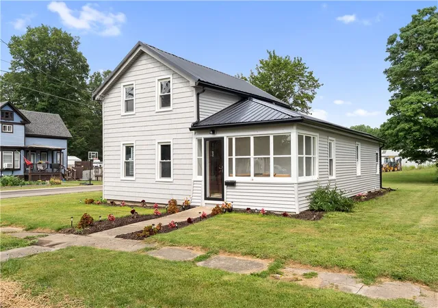 3rd image of 114 Hamilton St, Wayland, NY 14572 | MLS# R1702347