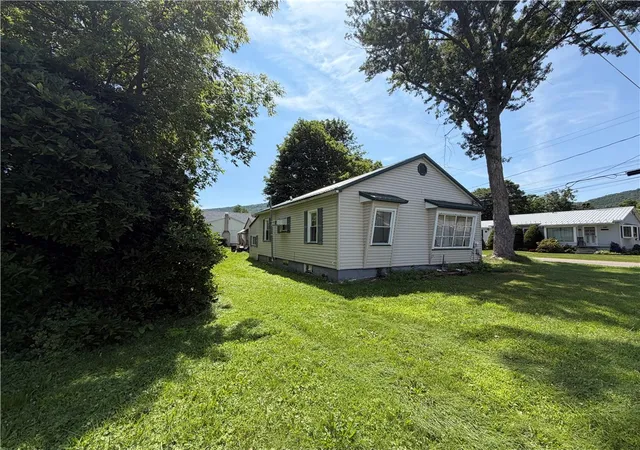 5th image of 14 10Th St, Canisteo, NY 14823 | MLS# R1702926