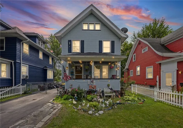 1st image of 551 Driving Park Ave, Rochester, NY 14613 | MLS# R1702931