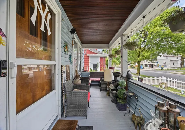 3rd image of 551 Driving Park Ave, Rochester, NY 14613 | MLS# R1702931