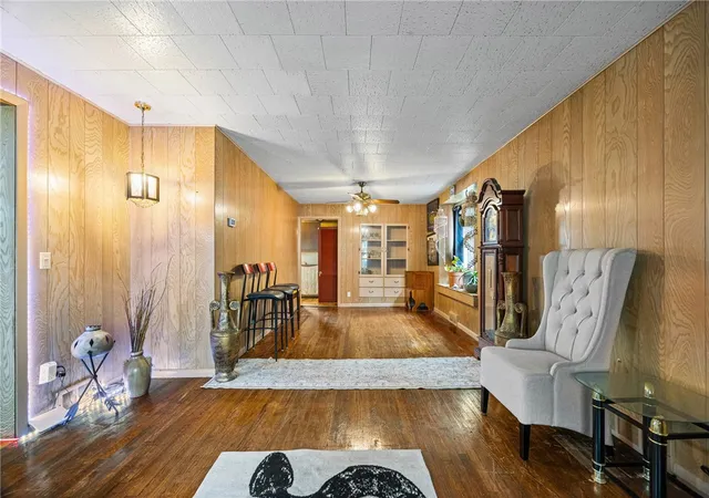4th image of 551 Driving Park Ave, Rochester, NY 14613 | MLS# R1702931