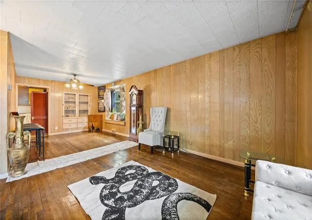 5th image of 551 Driving Park Ave, Rochester, NY 14613 | MLS# R1702931